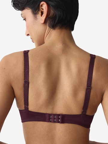 Triangle Soutien-gorge 'Amourette' TRIUMPH en rouge