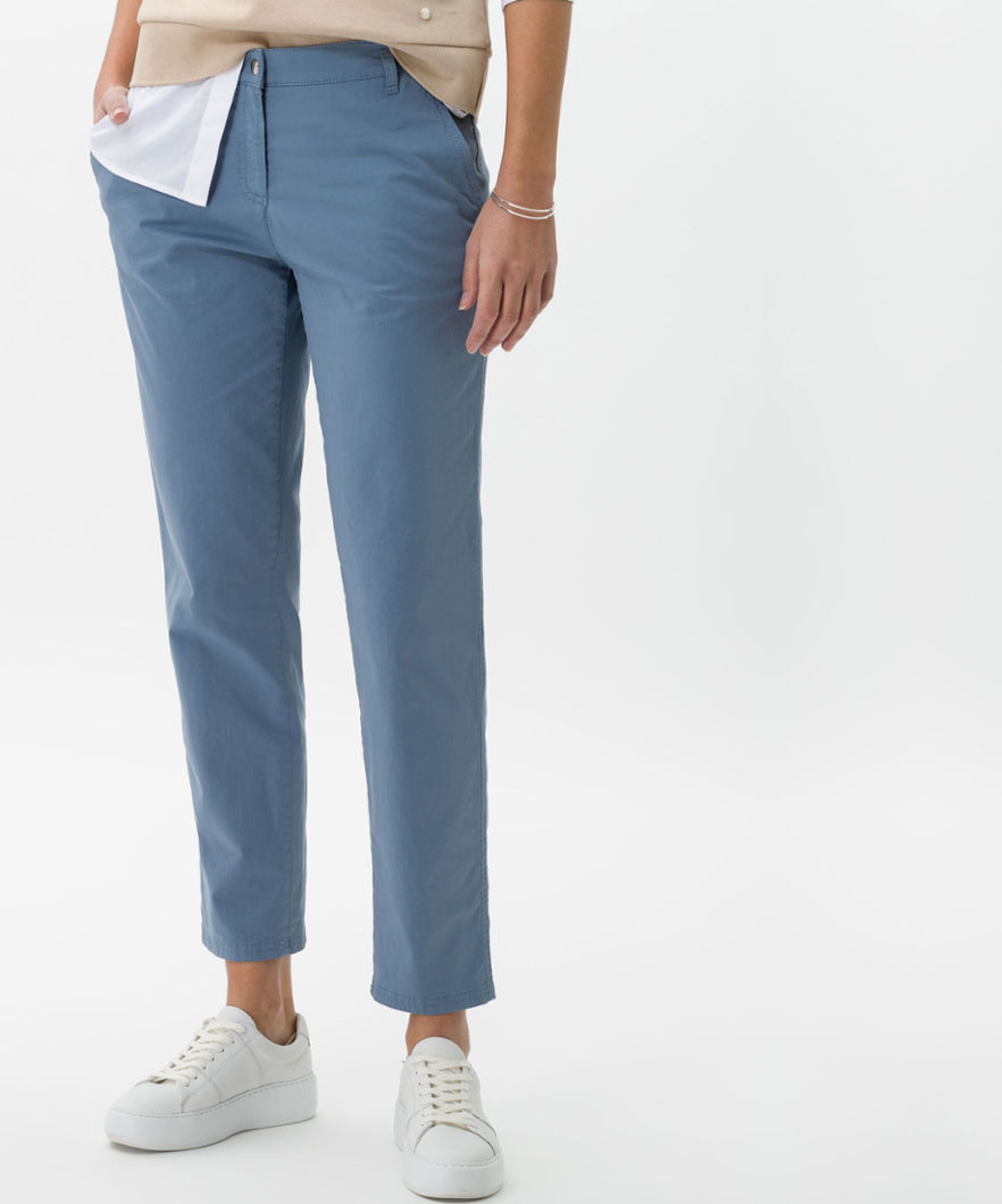 BRAX Regular Hose 'Maron' in Blau: Vorderseite