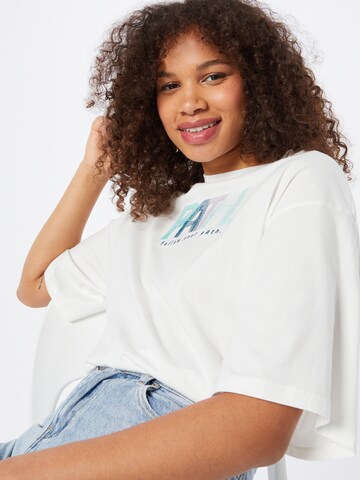 s.Oliver Oversized Shirt in White