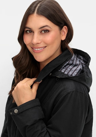 SHEEGO Overgangsparka i sort