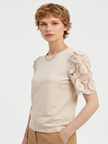 Alexa Dash Blouse in Beige