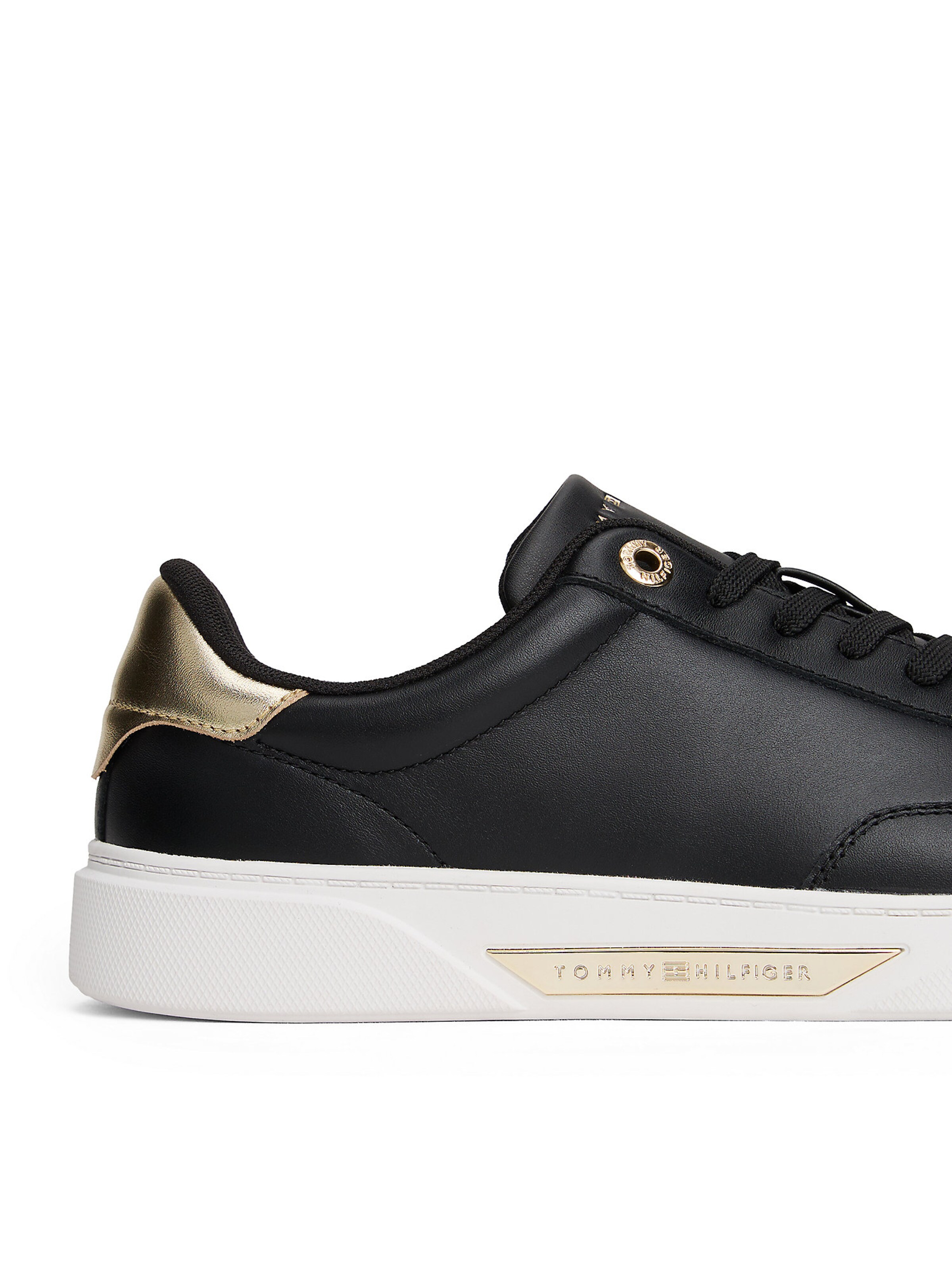 TOMMY HILFIGER Sneakers 'ESSENTIAL CHIC' in Black