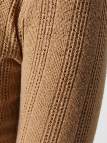 Bershka Sweater in Brown