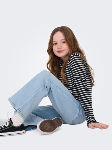Tricou 'KOGNella' de la ONLY GIRLS pe albastru