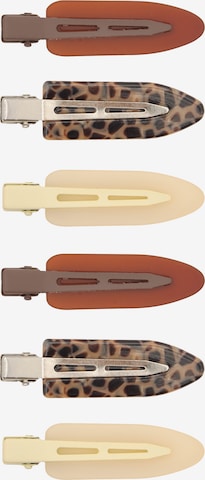 Accesorii pentru păr de la Pull&Bear pe bej: față