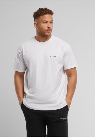 T-Shirt 'Core' MT Upscale en blanc : devant