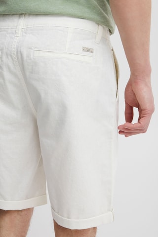 BLEND Regular Chino Pants in White