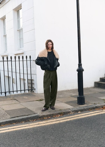 MANGO Wide Leg Hose 'NASA' in Grün: Vorderseite