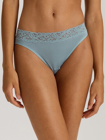 Hanro Mini Slip ' Moments ' in Blau: Vorderseite