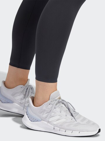 Skinny Pantaloni sportivi di ADIDAS SPORTSWEAR in grigio