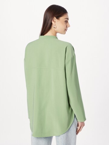 UNITED COLORS OF BENETTON Blouse in Green