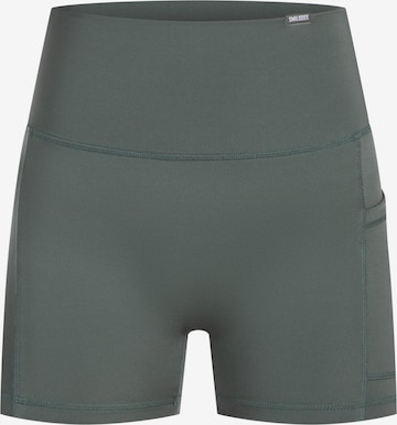 Smilodox Shorts with Pockets ' Lissa ' in Grün: Vorderseite