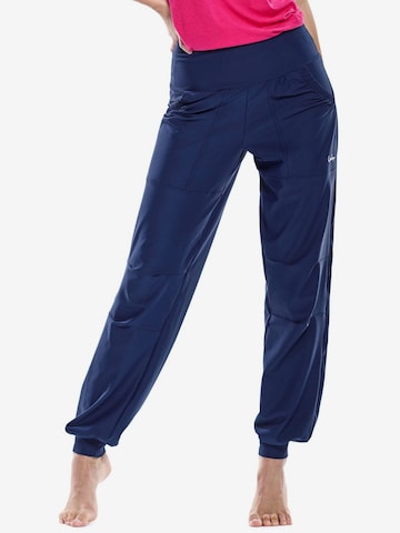 Effilé Pantalon de sport 'LEI101C' Winshape en bleu : devant