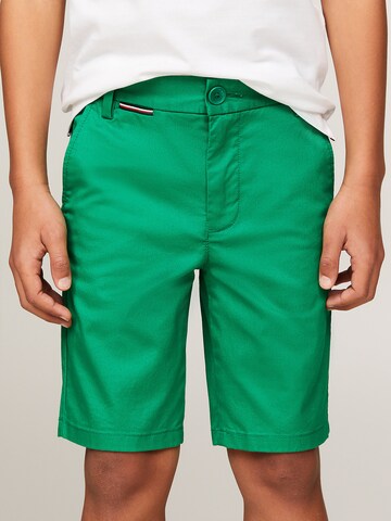 Regular Pantaloni '1985' de la TOMMY HILFIGER pe verde: față