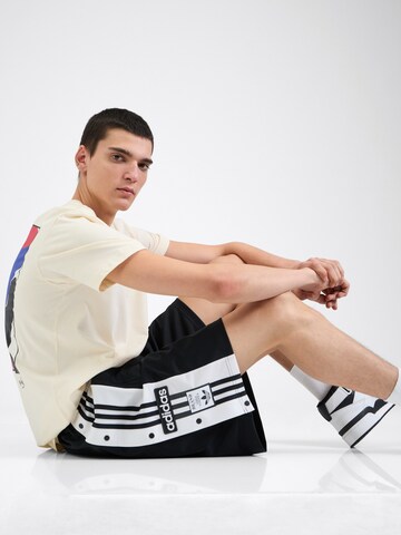 ADIDAS ORIGINALS Loosefit Nadrág 'Adilenium Season 2 Megabreak' - fekete