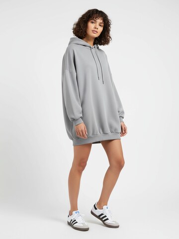 studioselect Jurk 'Luna' in Grijs