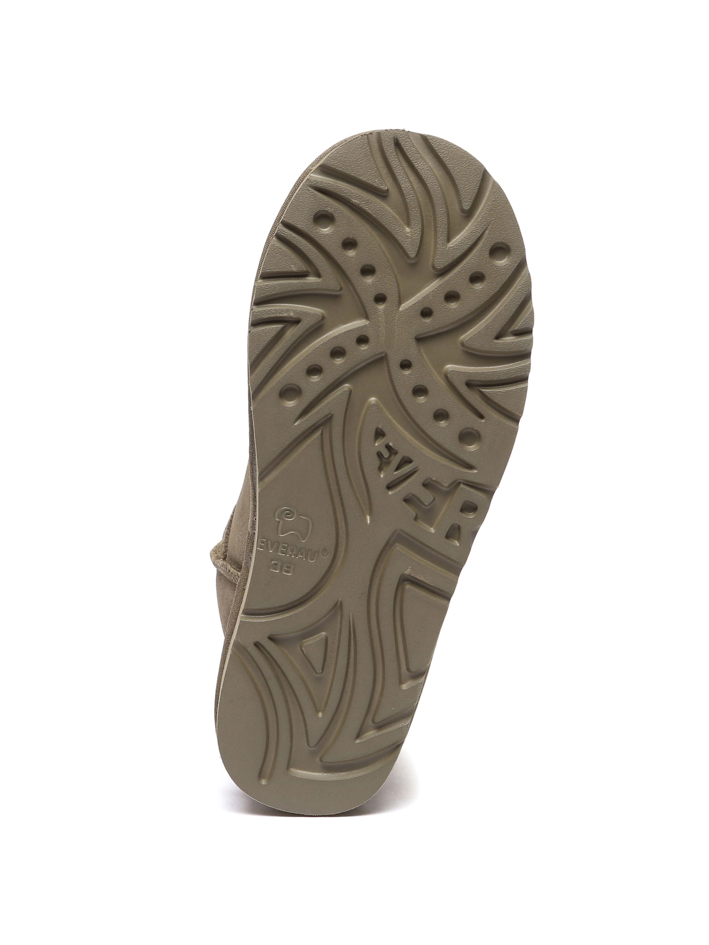 Everau Boots in Braun