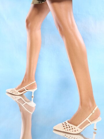 Lipsy Slingback pumps in White