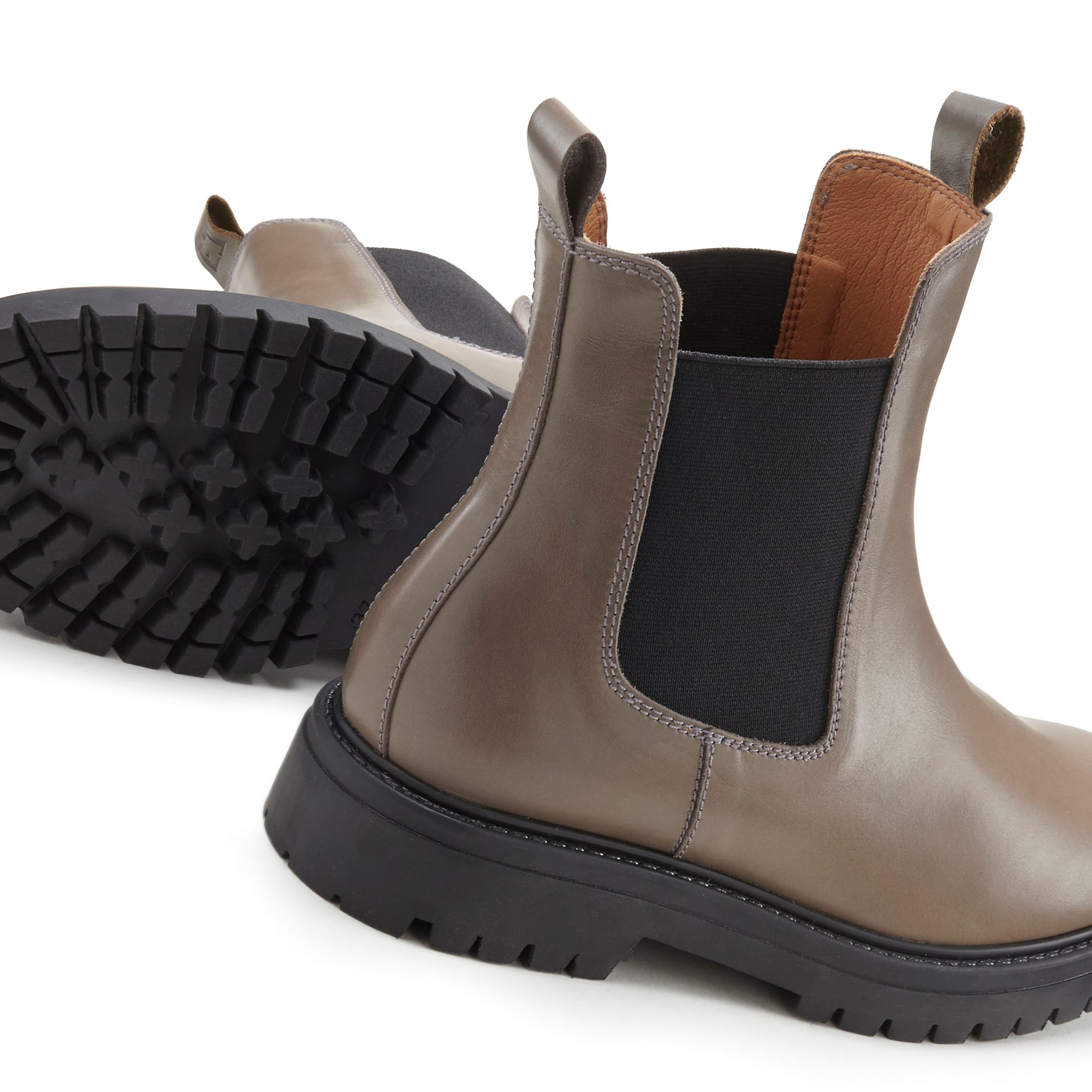 Boots chelsea di Elbsand in beige