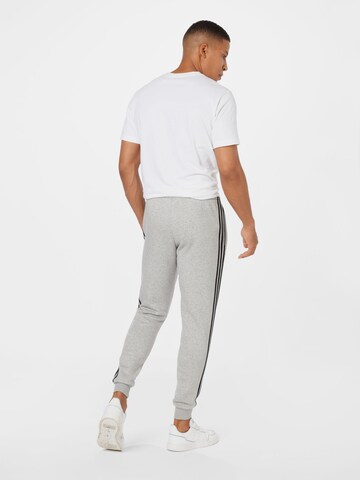 Effilé Pantalon de sport ADIDAS SPORTSWEAR en gris