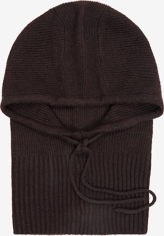 Bershka Muts in Bruin: voorkant