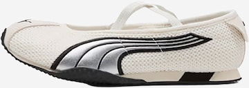 Ballerina di PUMA in bianco: frontale