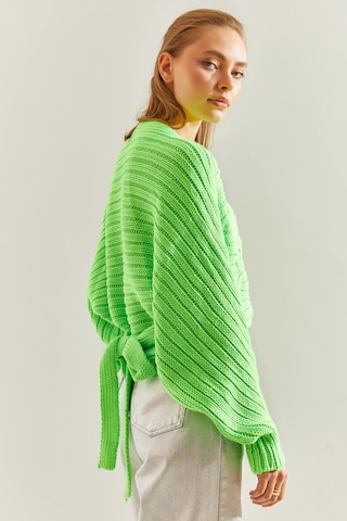 Bianco Lucci Sweter w kolorze zielony