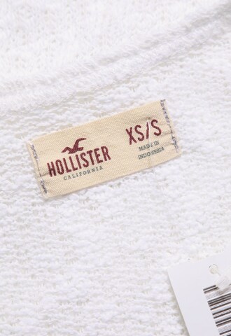 HOLLISTER Sweater & Cardigan in XS in White