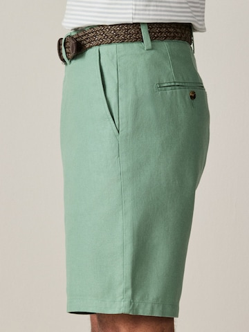 Regular Pantalon chino Next en vert