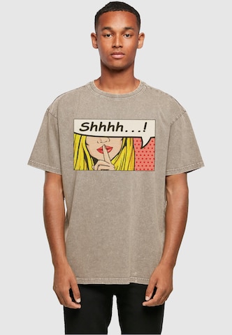 Merchcode Shirt 'Silent Sign Comic' in Bruin: voorkant