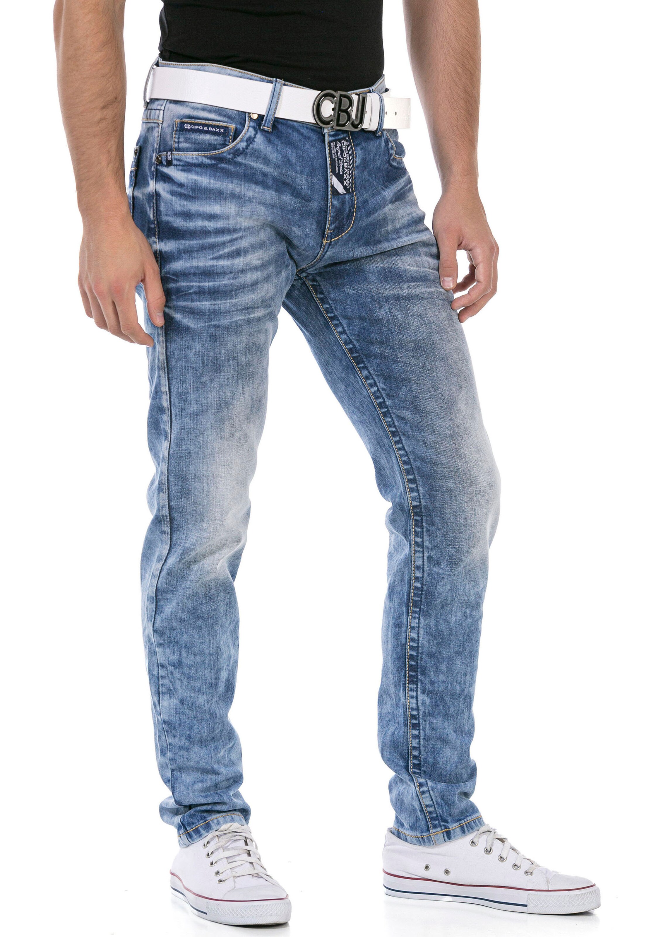 CIPO & BAXX Regular Jeans in Blue