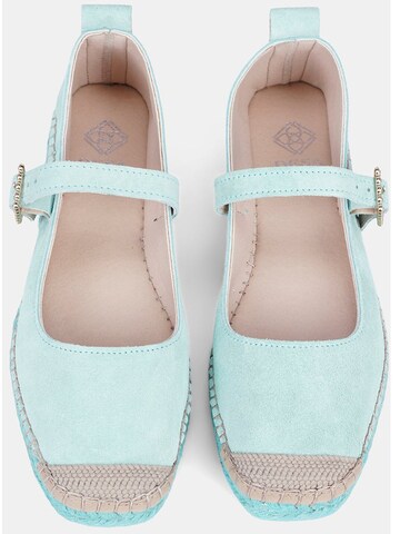 Desa Classic Flats 'Slipper' in Green