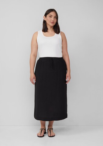 s.Oliver Skirt in Black: front