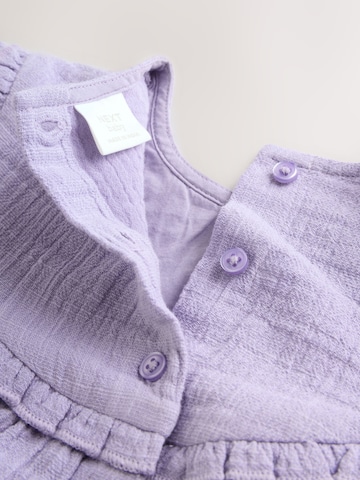 Next Strampler in Lila