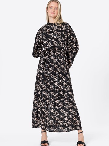 GARCIA Kleid in Schwarz: Vorderseite