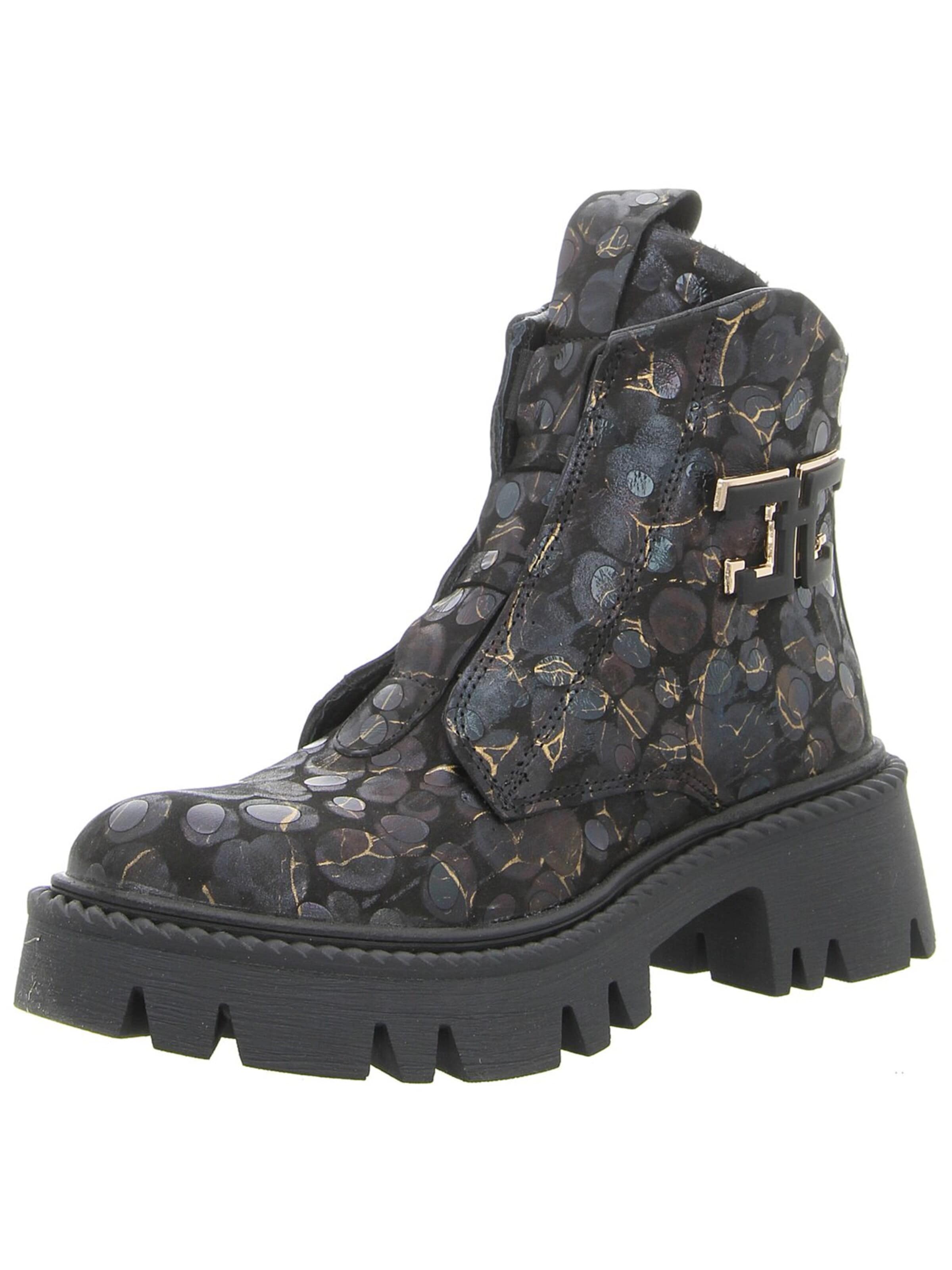 Artiker Ankle Boots in Black: front