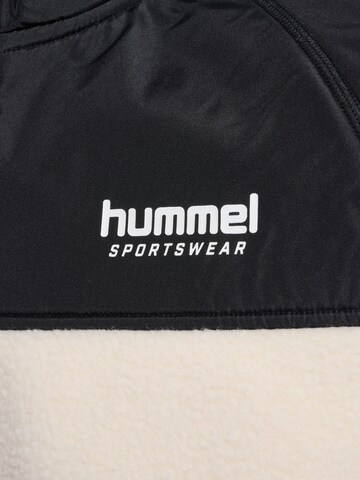 Gilet 'Theo' di Hummel in bianco