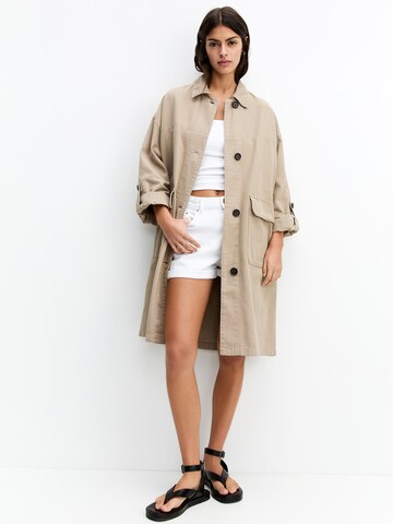 Pull&Bear Tussenmantel in Beige: voorkant