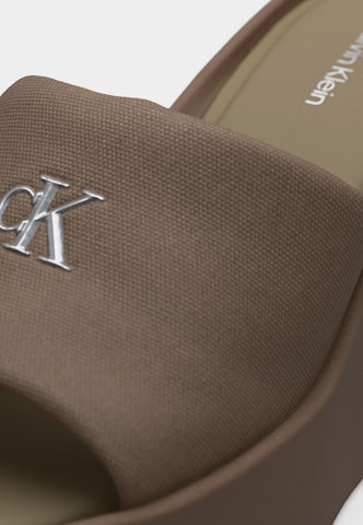 Calvin Klein Pantoletter i brun