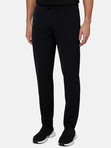 Boggi Milano Slim fit Chino trousers in Black: front