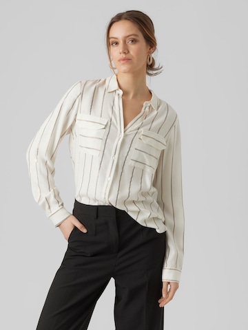 VERO MODA Blus 'CORIS' i vit: framsida