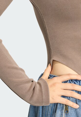 Shirtbody 'Essentials' ADIDAS ORIGINALS en marron