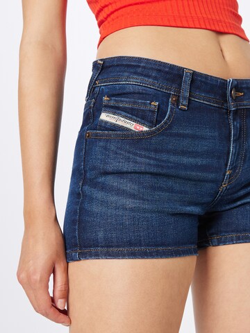 Coupe slim Jean 'LYLA' DIESEL en bleu