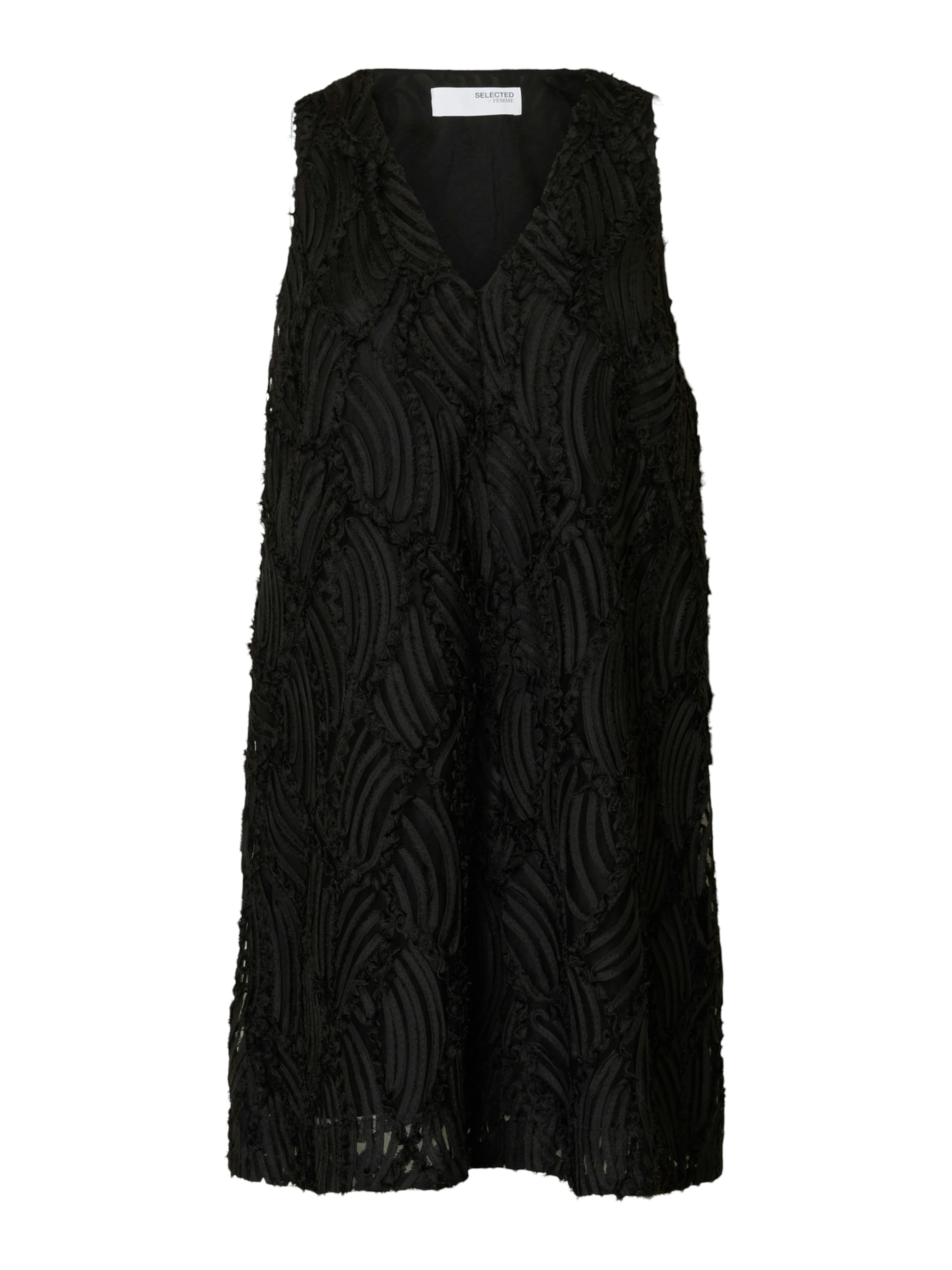 SELECTED - Vestido em preto: frente