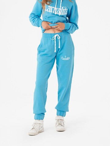 Carnalita - Loosefit Pantalón 'Pantalón de chándal con logo bordado' en azul: frente