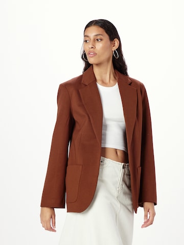 TOPSHOP Blazer in Brown: front