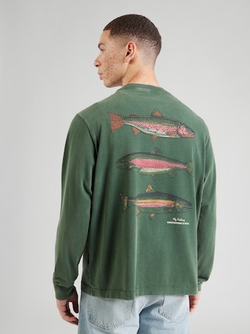 Abercrombie & Fitch Μπλουζάκι σε πράσινο: μπροστά