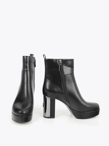Lola Casademunt Stiefelette in Schwarz