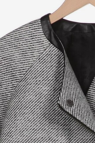Karl Lagerfeld Jacke S in Grau