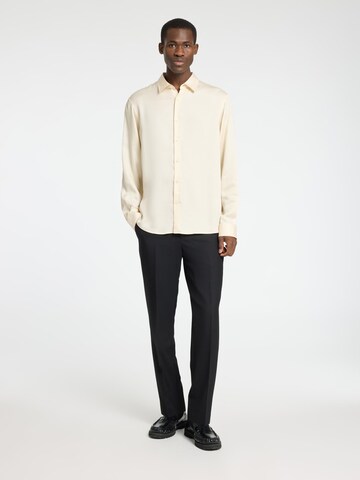 Coupe regular Chemise SELECTED en beige